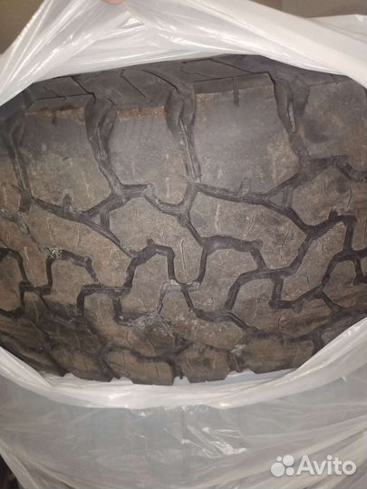 Bfgoodrich All-Terrain T/A KO2 265/70 R17