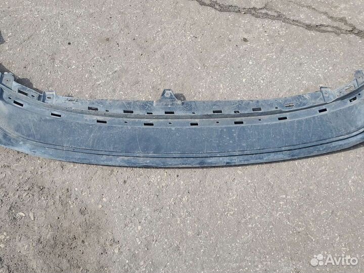 Спойлер переднего бампера губа polo