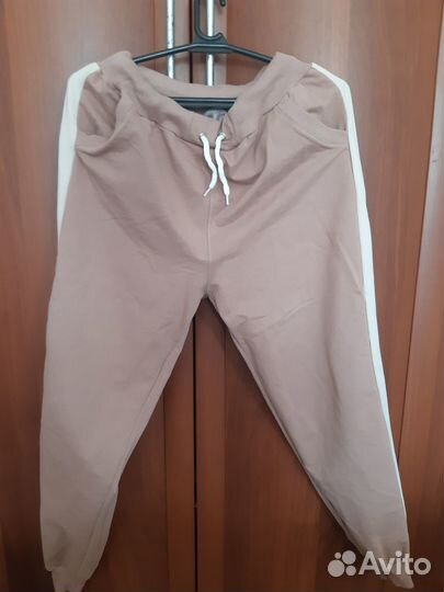 Спортивный костюм женский