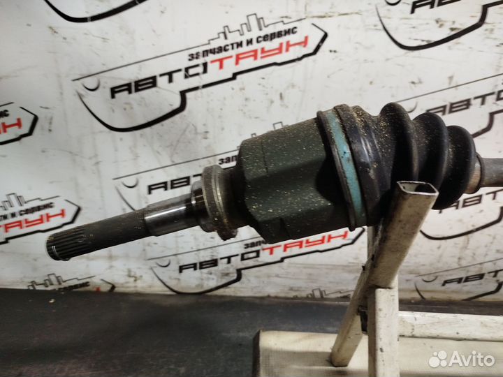 Привод mitsubishi 4G63 4G64 airtrek outlander CU2W CU4W передний правый атм ABS 4WD MR581558 XE243