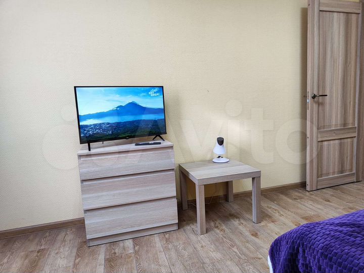 1-к. квартира, 42 м², 1/17 эт.