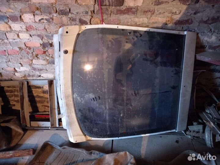 Бампер передний мазда и задняя крышка