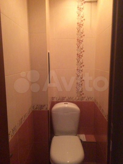 2-к. квартира, 52 м², 2/10 эт.