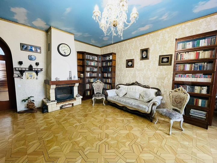 3-к. квартира, 115 м², 5/6 эт.