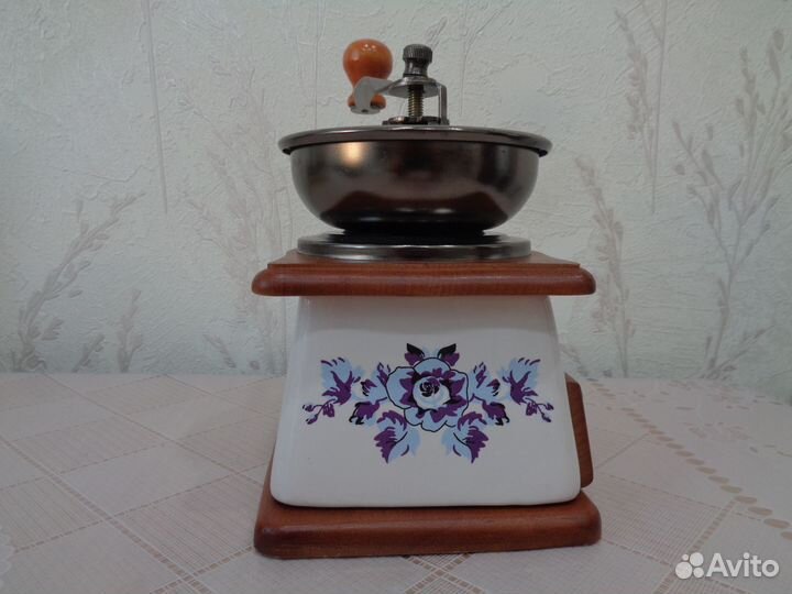 Новая ручная кофемолка Гжель