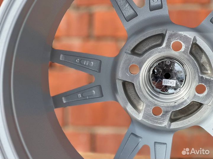 Диски Vorsteiner VFF-103 r16