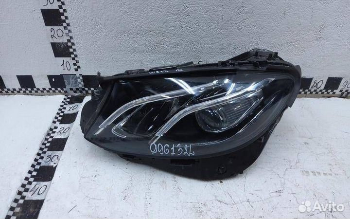 Фара левая Mercedes-Benz E-Class