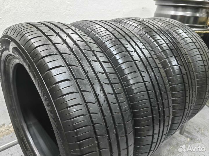 Goodyear EfficientGrip Eco EG02 205/60 R16 92H
