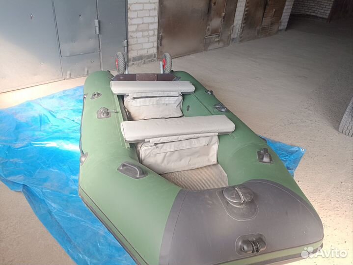 Надувная лодка пвх Аква 2900 скк
