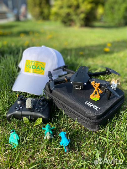 Дрон с камерой E88 Pro / E99 Pro / V4