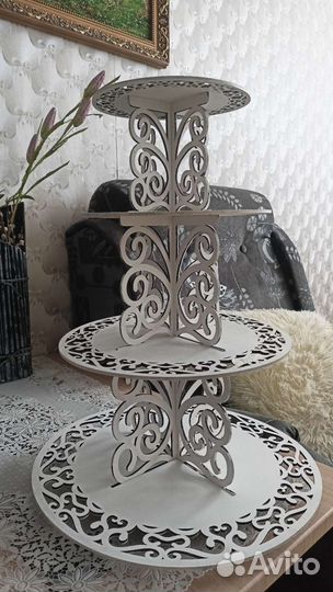 Подставка для торта и капкейков