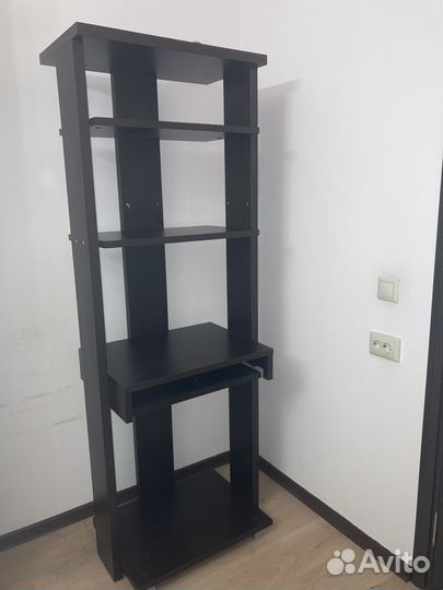 Компьютерный стол бу с полками