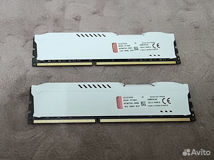 Память Kingston HyperX fury White DDR3 16Gb 1866MH