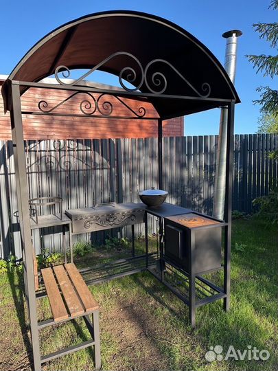 Беседка с мангалом и печью