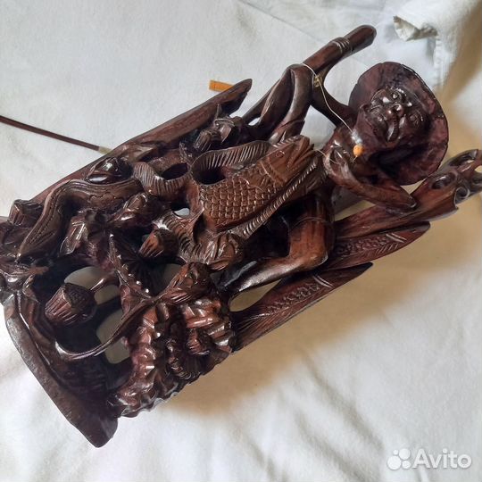 Статуэтка Старик и море дерево резьба ручная 40см