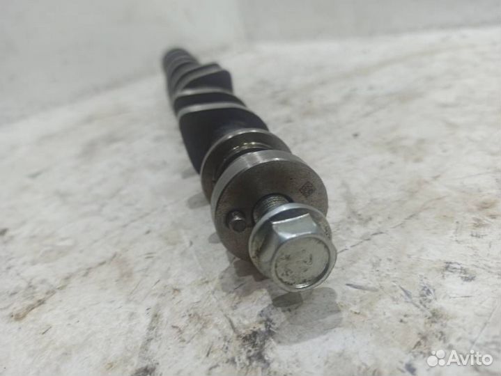 Распредвал выпускной