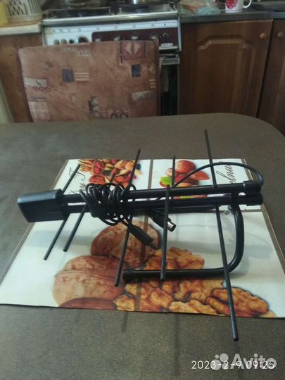 Комнатная антенна