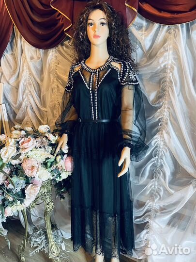 Вечернее платье