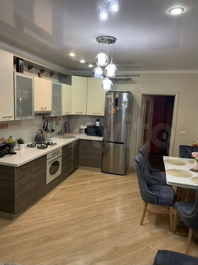 2-к. квартира, 72,4 м², 10/11 эт.