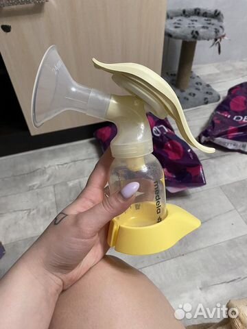 Молокоотсос medela ручной