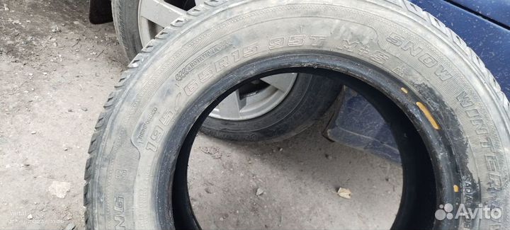 Nokian Tyres Hakkapeliitta 5 195/65 R15 и 195/65 R15