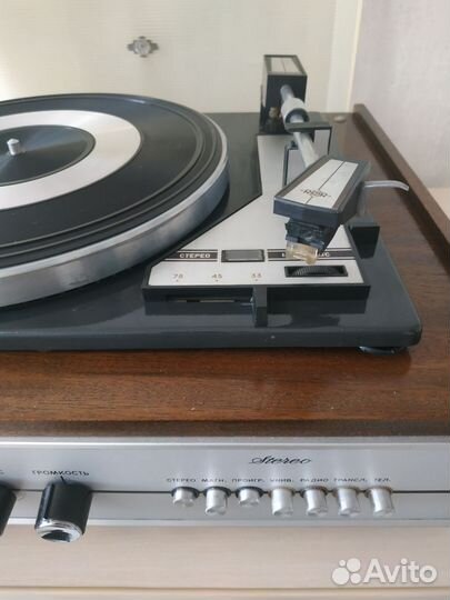 Электрофон Akords 001