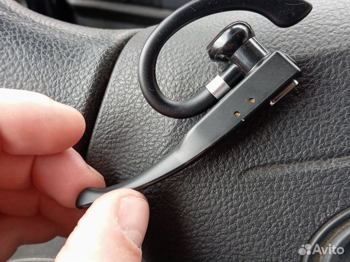 Bluetooth гарнитура