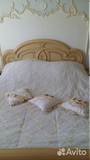 Турецкое покрывало с объемной вышивкой