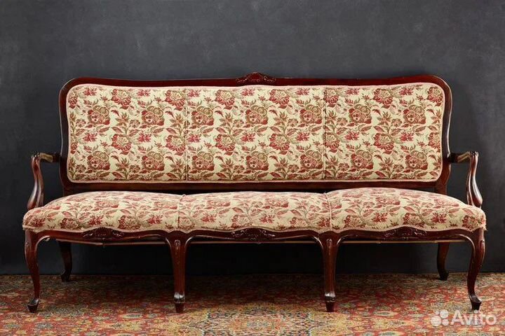 Диванчик винтажный