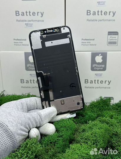 Дисплей iPhone 11