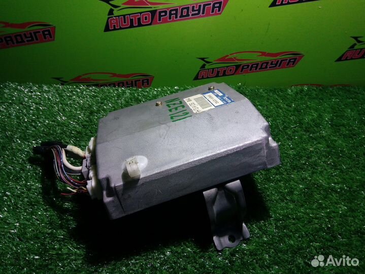 Блок управления рулевой рейкой toyota NZE120,NZE12