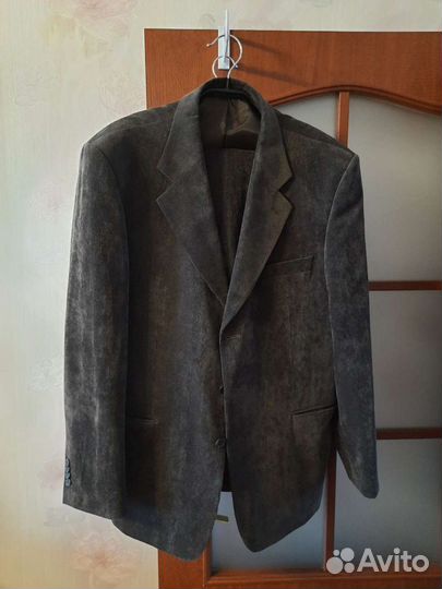 Мужской костюм