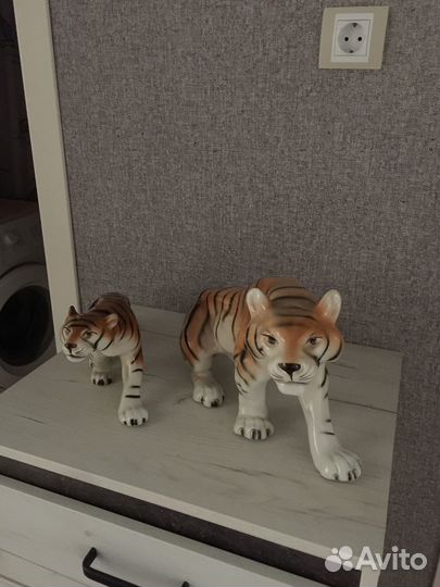 Статуэтки Тигр 2шт Чехословакия Royal Dux Bohemia