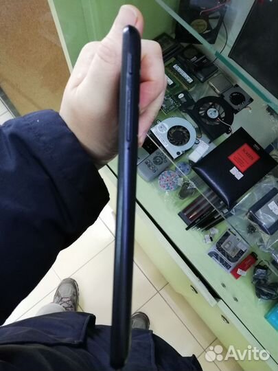 Планшет BQ Hornet Max Pro 2/16Gb