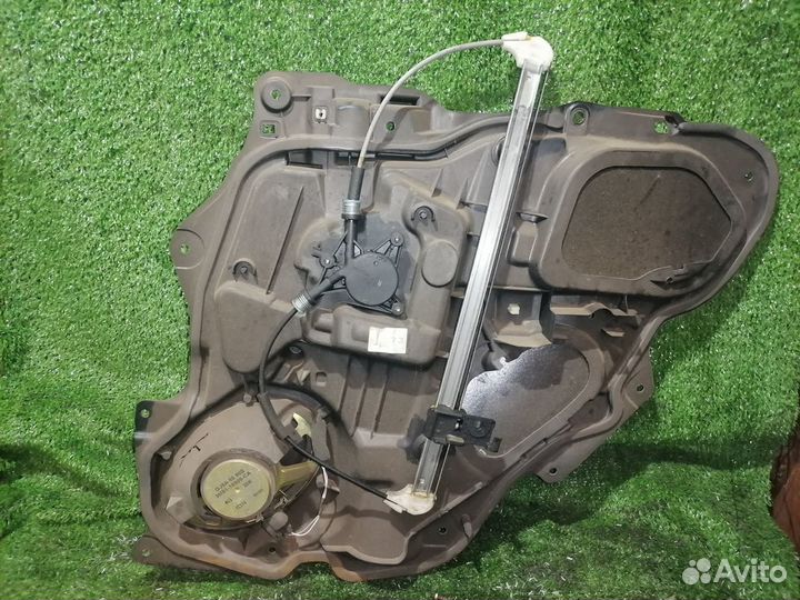 Стеклоподъемник задний левый Mazda Axela BK3P