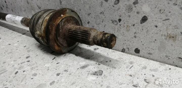 Полуось задняя левая Mitsubishi Outlander