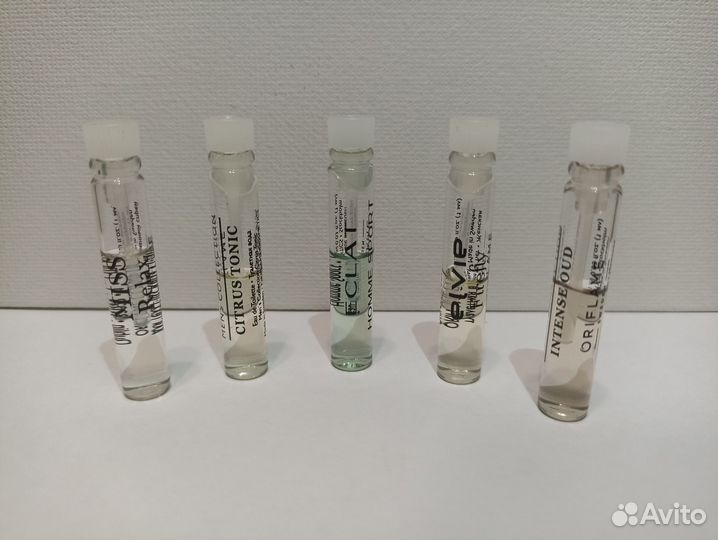 Колье Oriflame (5 пробников духов в подарок)