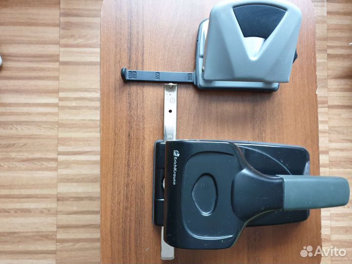 Калькулятор Степлер Дырокол Самонаборный штамп