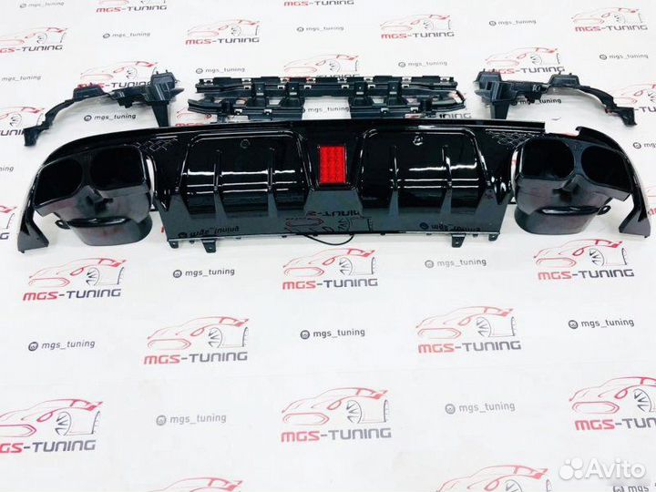 Диффузор с насадками (B) черный Mercedes w205