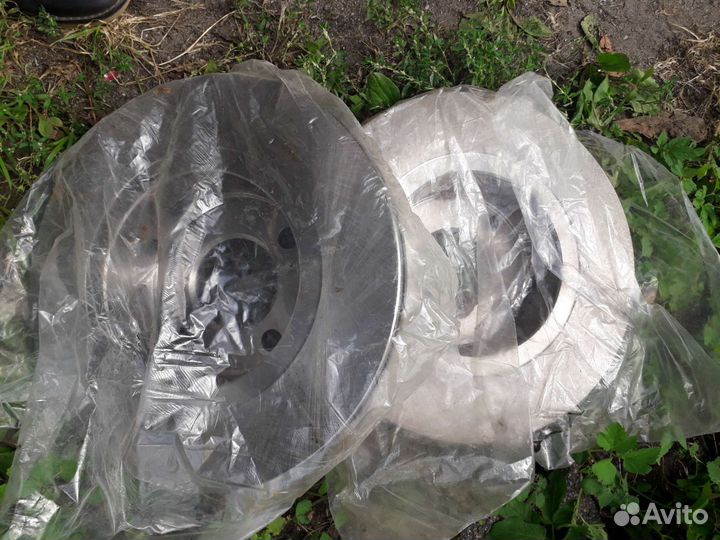 Передние тормозные диски на ауди 80 б4