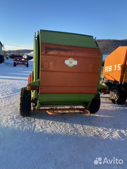 Пресс -подборщик Wolagri Columbia R12