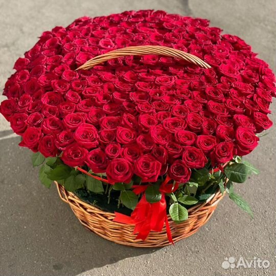 251 Роза в корзине
