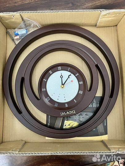 Часы настенные