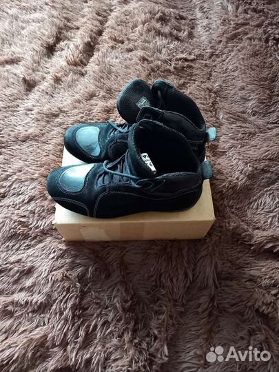 Ботинки женские новые