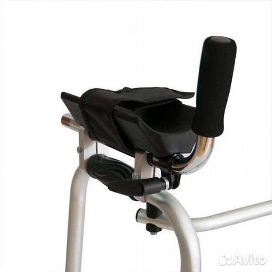 Ходунки с опорой под локоть