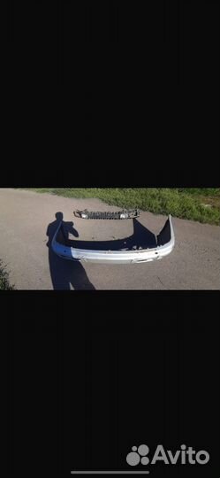 Бампер передний с усилителем