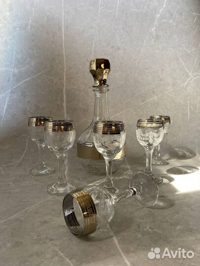 Рюмочный набор с графином