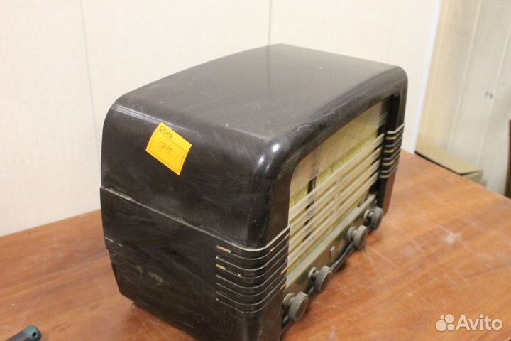 Ламповый приёмник Philips 73