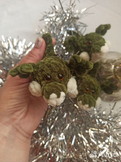 Брелок дракон