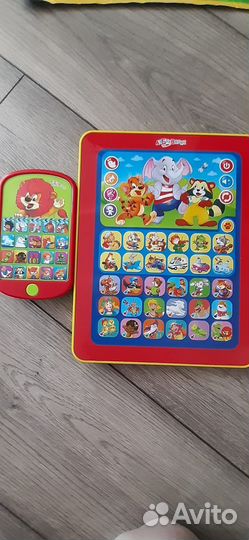 Развивающие игрушки для малышей пакетом